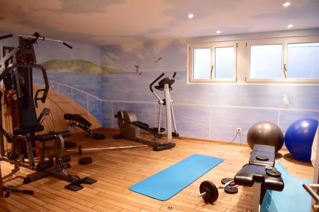 Modern Apartment 모던 펜션 Интерлакен Екстериор снимка